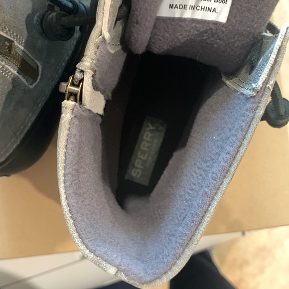 NWT Sperry duck boots, size 9, New in Box, black/grey - Picture 6 of 10